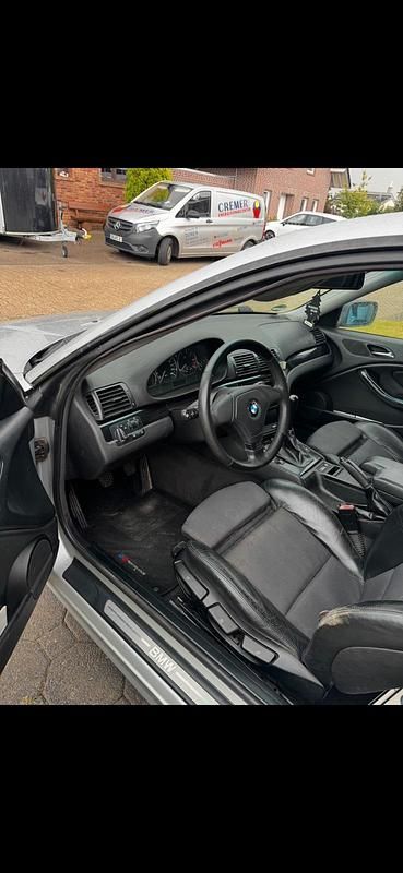 Silber Gebraucht 2000 BMW 320 Coupé | 1.899 € (Superpreis) - Bild 1/4