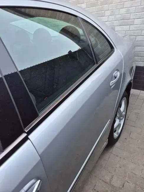 Gebraucht Mercedes E220 150 PS (110 kW) 2004 Silber Limousine