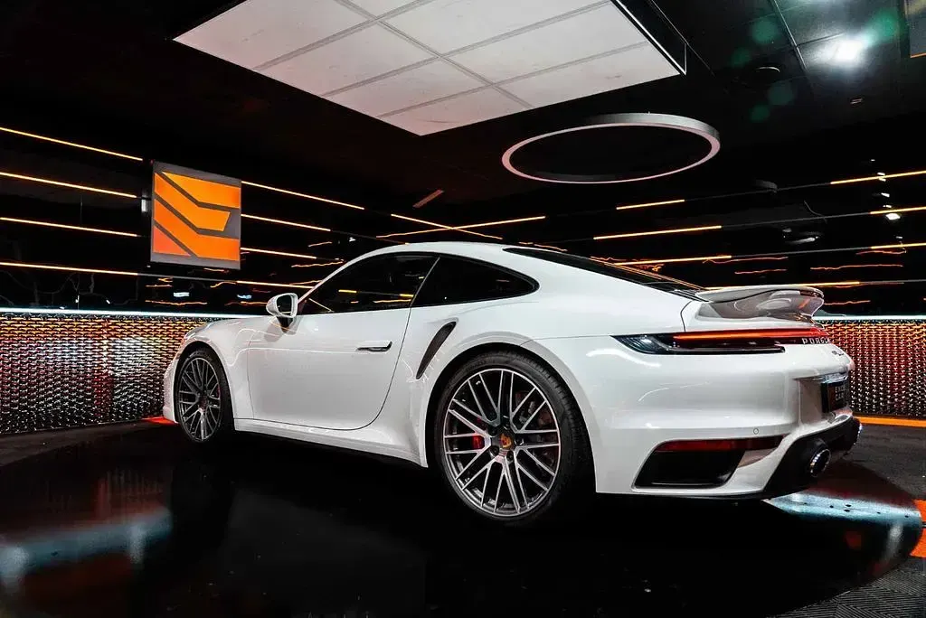 Gebraucht Porsche 992 581 PS (427 kW) 2020 Weiß