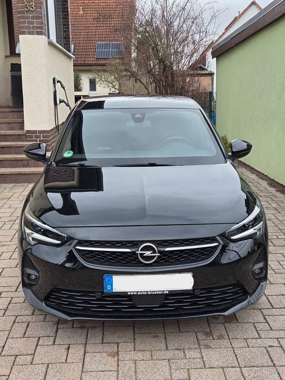 Gebraucht Opel Corsa-e Ultimate 100 kW (136 PS) 2021 Schwarz Kleinwagen