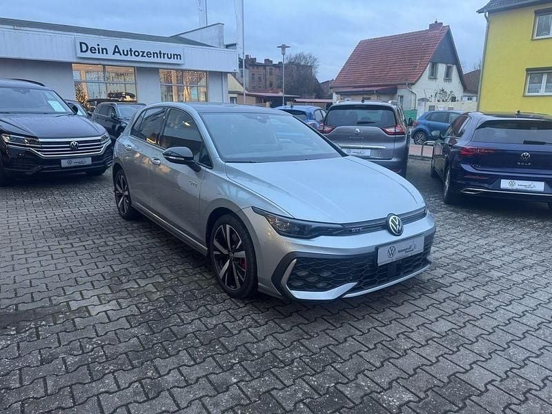Gebraucht VW Golf VIII GTE 177 PS (130 kW) 2025 Silber Limousine