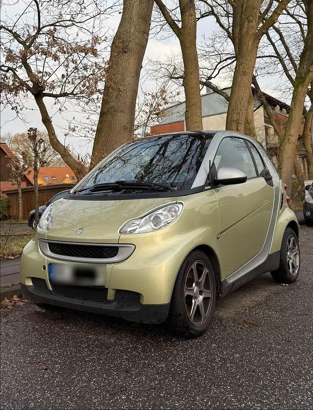 Grün Gebraucht 2009 Smart ForTwo Coupé Coupé | 1.999 € (Guter Preis) - Bild 1/4
