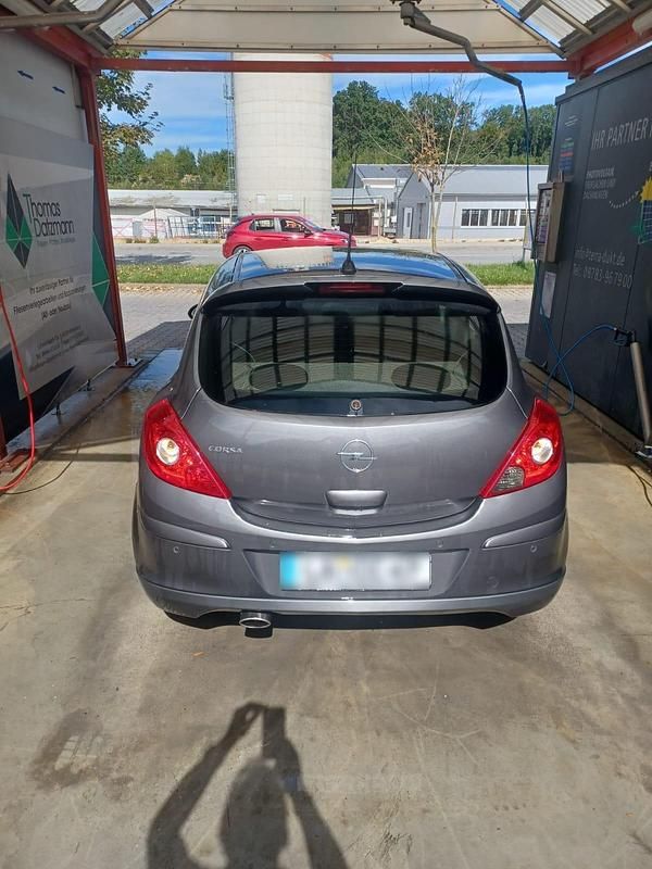 Gebraucht Opel Corsa 87 PS (63 kW) 2010 Grau Kleinwagen