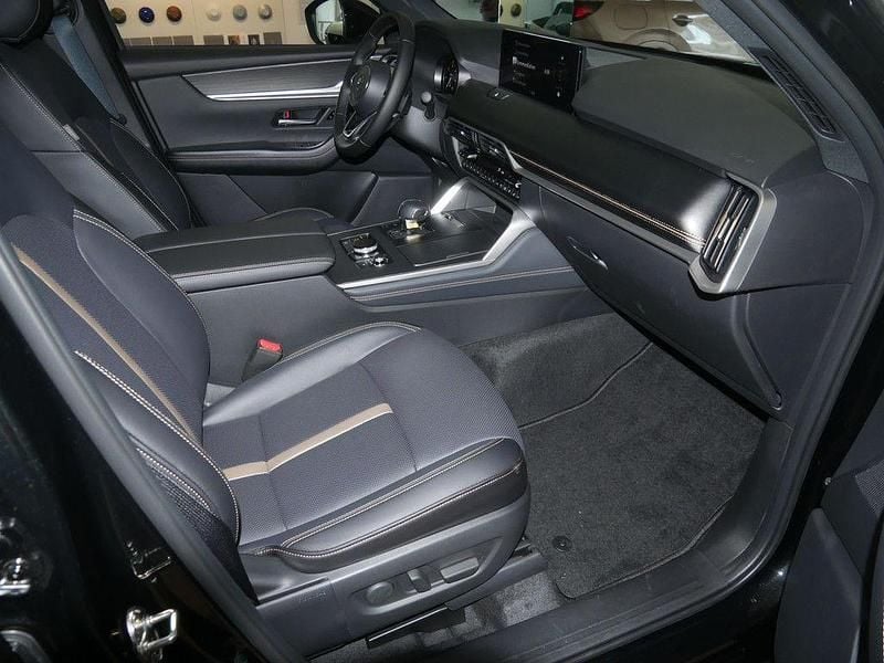 Neu Mazda CX-80 254 PS (186 kW) 2025 Jet black SUV