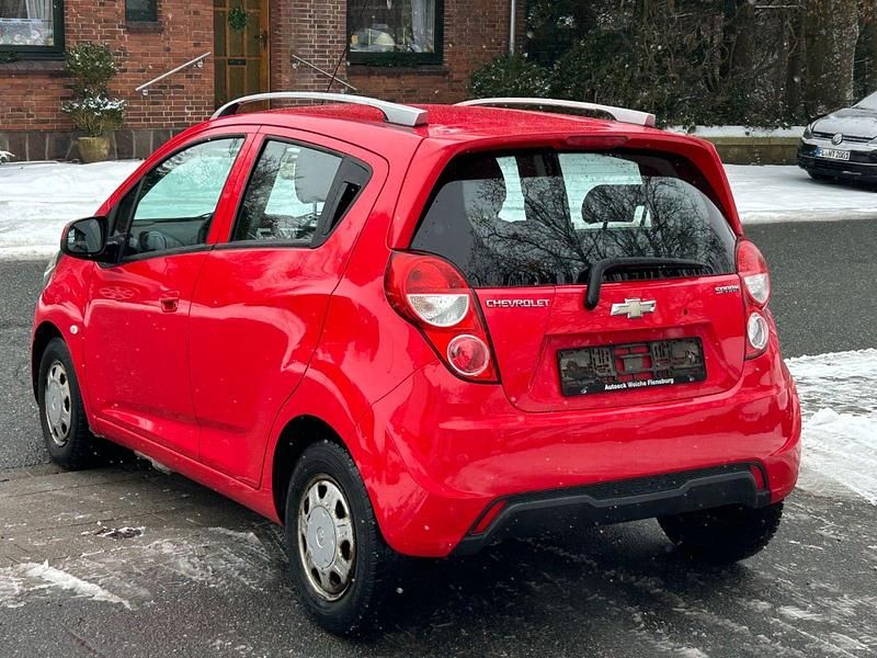 Gebraucht Chevrolet Spark 68 PS (50 kW) 2013 Rot Kleinwagen