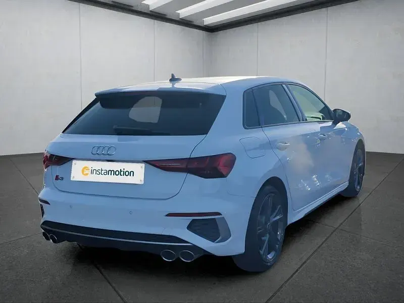 Gebraucht Audi S3 Sportback 310 PS (228 kW) 2024 Weiß Kleinwagen