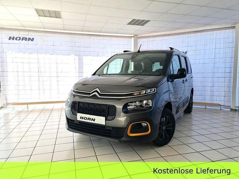 Grau Gebraucht 2022 Citroën Berlingo Rip Curl Van / Kleinbus | 22.990 € (Fairer Preis) - Bild 1/4