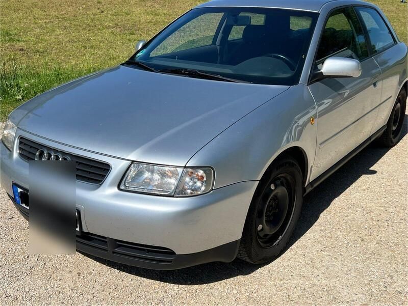 Silber Gebraucht 1998 Audi A3 Limousine | 1.099 € (Guter Preis) - Bild 1/4