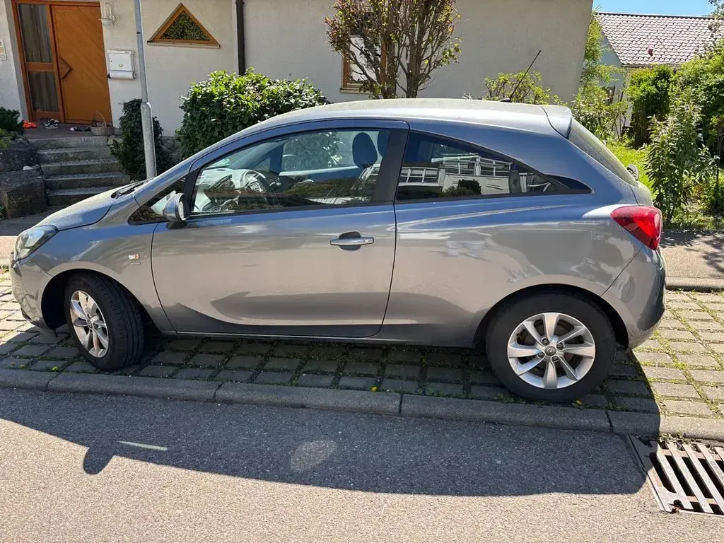 Gebraucht Opel Corsa Active 90 PS (66 kW) 2018 Grau Kleinwagen
