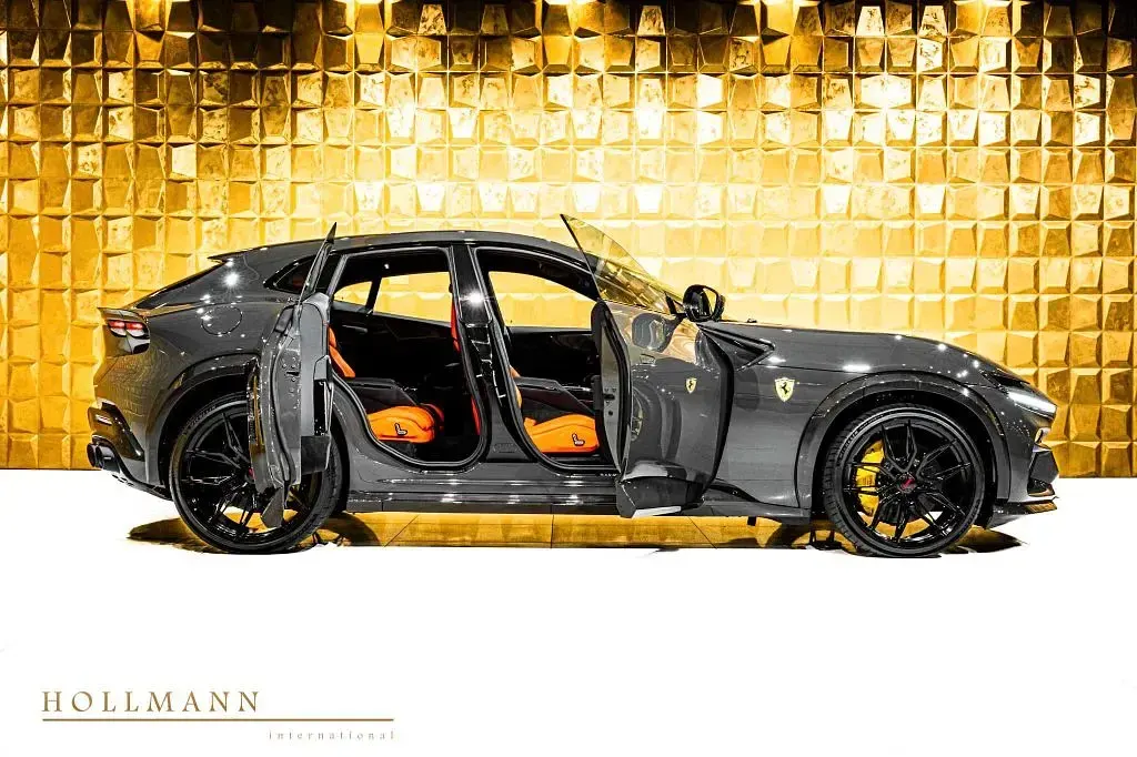 Neu Ferrari Purosangue 725 PS (533 kW) 2025 Grau SUV