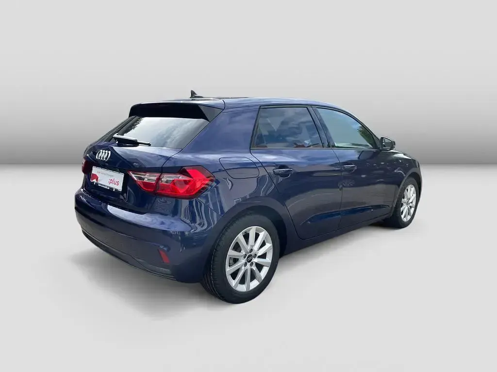 Gebraucht Audi A1 Sportback Advanced Plus 116 PS (85 kW) 2025 Navarrablau metallic Kleinwagen