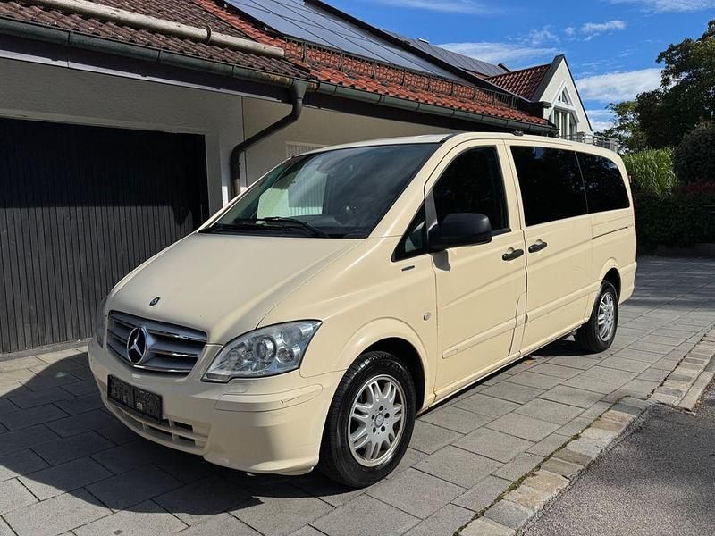 Beige Gebraucht 2012 Mercedes Vito Van / Kleinbus | 5.300 € (Superpreis) - Bild 1/4