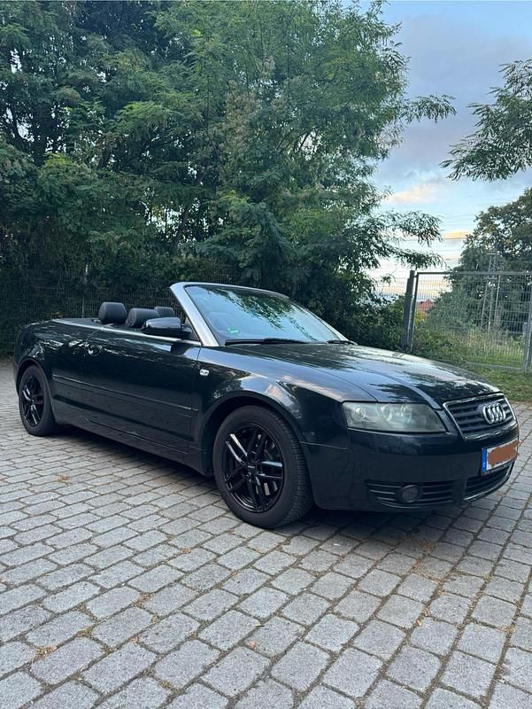 Schwarz Gebraucht 2003 Audi A4 Cabriolet Cabrio | 2.200 € (Superpreis) - Bild 1/4