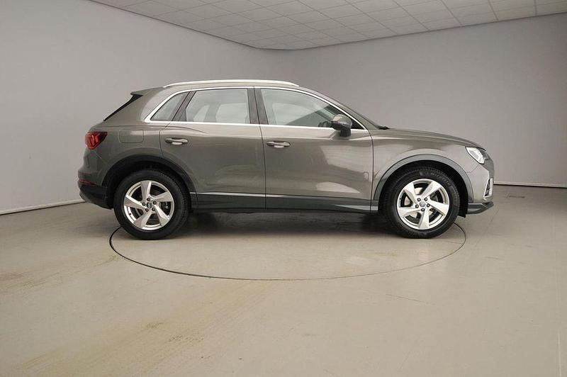 Gebraucht Audi Q3 Advanced 150 PS (110 kW) 2019 Grau SUV