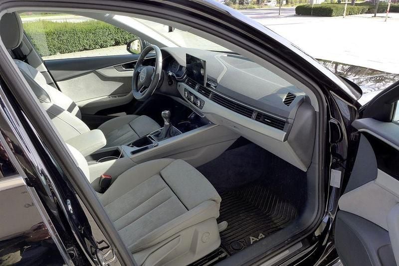Usata Audi A4 Advanced 150 CV (110 kW) 2020 Nero Berlina