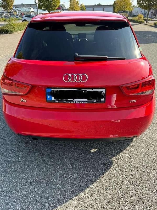 Gebraucht Audi A1 Design 116 PS (85 kW) 2014 Rot Kleinwagen