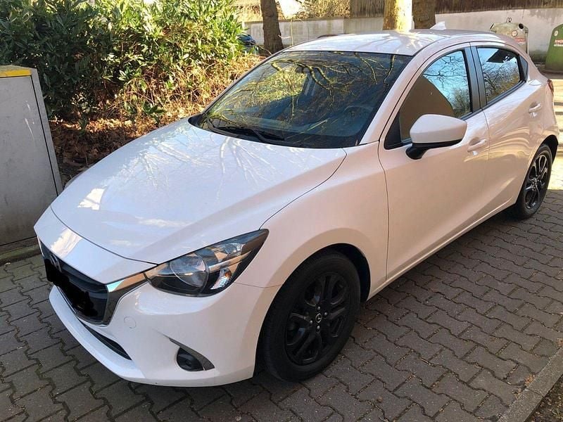 Gebraucht Mazda 2 Exclusive-Line 90 PS (66 kW) 2019 Weiß Kleinwagen