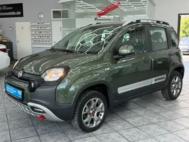 Gebraucht Fiat Panda Cross Cross 80 PS (58 kW) 2015 Grün Kleinwagen