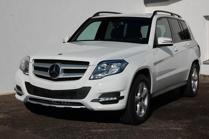 Weiß Gebraucht 2012 Mercedes GLK250 SUV | 14.400 € (Fairer Preis) - Bild 1/4