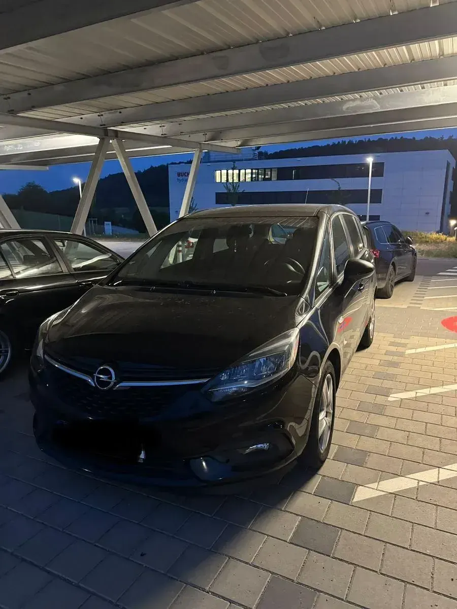 Gebraucht Opel Zafira Innovation 120 PS (88 kW) 2017 Schwarz Van / Kleinbus