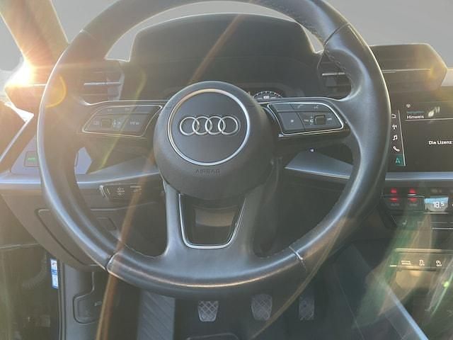 Gebraucht Audi A3 S-Line 116 PS (85 kW) 2024 Navarrablau metallic