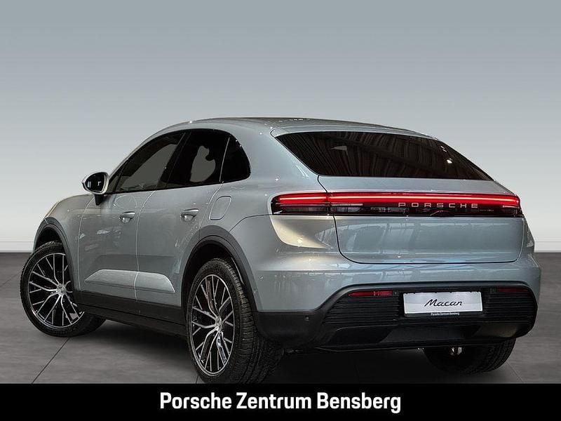 Neu Porsche Macan 4 Electric 264 kW (360 PS) 2026 Silber SUV