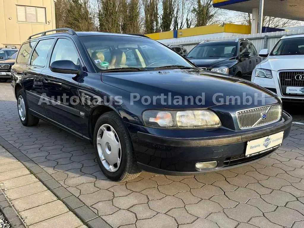 Gebraucht Volvo V70 170 PS (125 kW) 2002 Blau Kombi