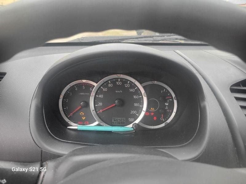 Gebraucht Mitsubishi L200 136 PS (100 kW) 2011 Schwarz Pickup