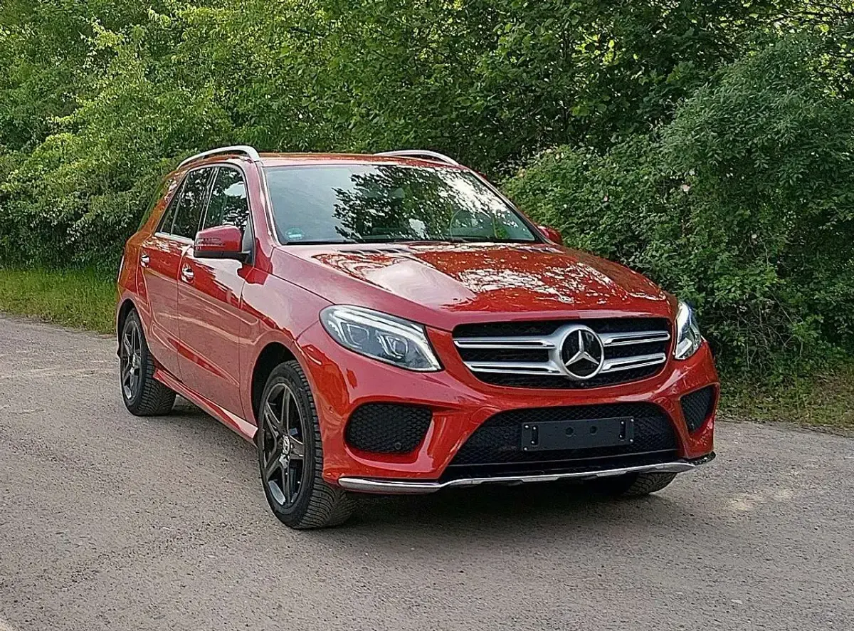 Gebraucht Mercedes GLE350 258 PS (189 kW) 2017 Hyazinthrot SUV