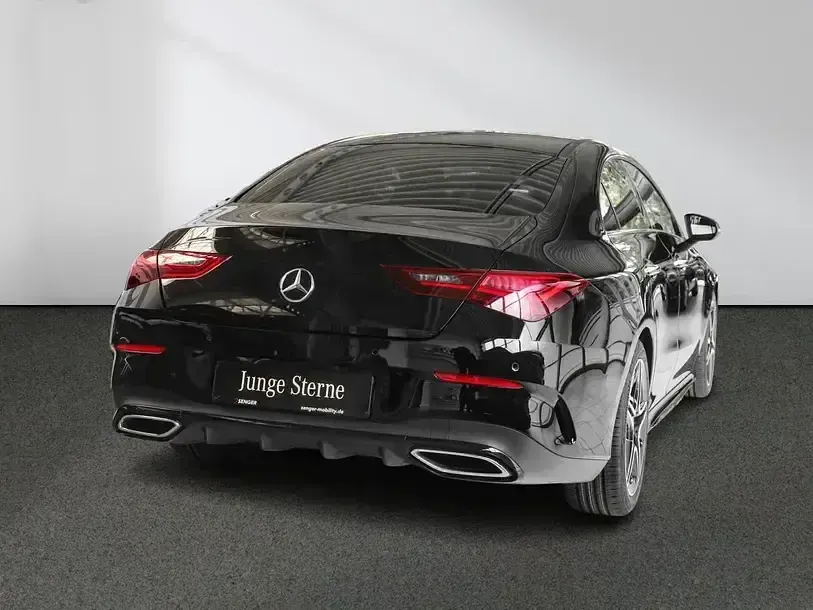 Gebraucht Mercedes CLA200 AMG 163 PS (119 kW) 2025 Unilack nachtschwarz Coupé