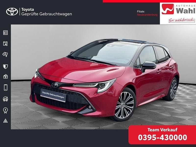 Gebraucht Toyota Corolla Team 116 PS (85 kW) 2020 Rot Limousine