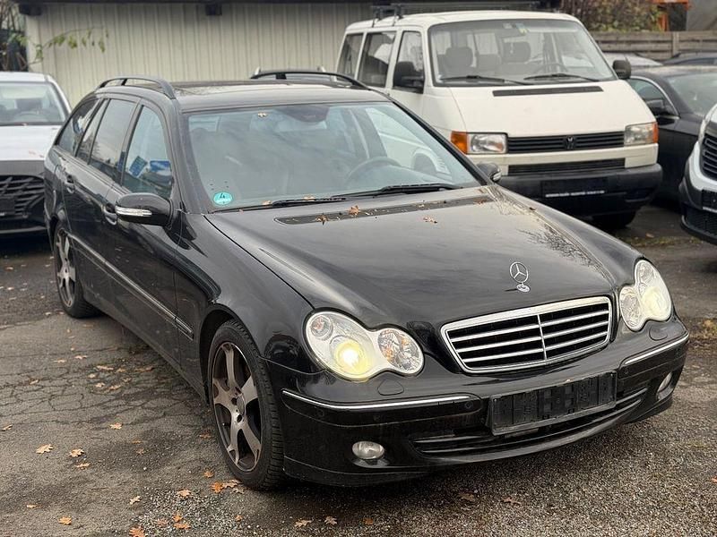 Gebraucht Mercedes C280 Avantgarde 231 PS (169 kW) 2006 Schwarz Kombi