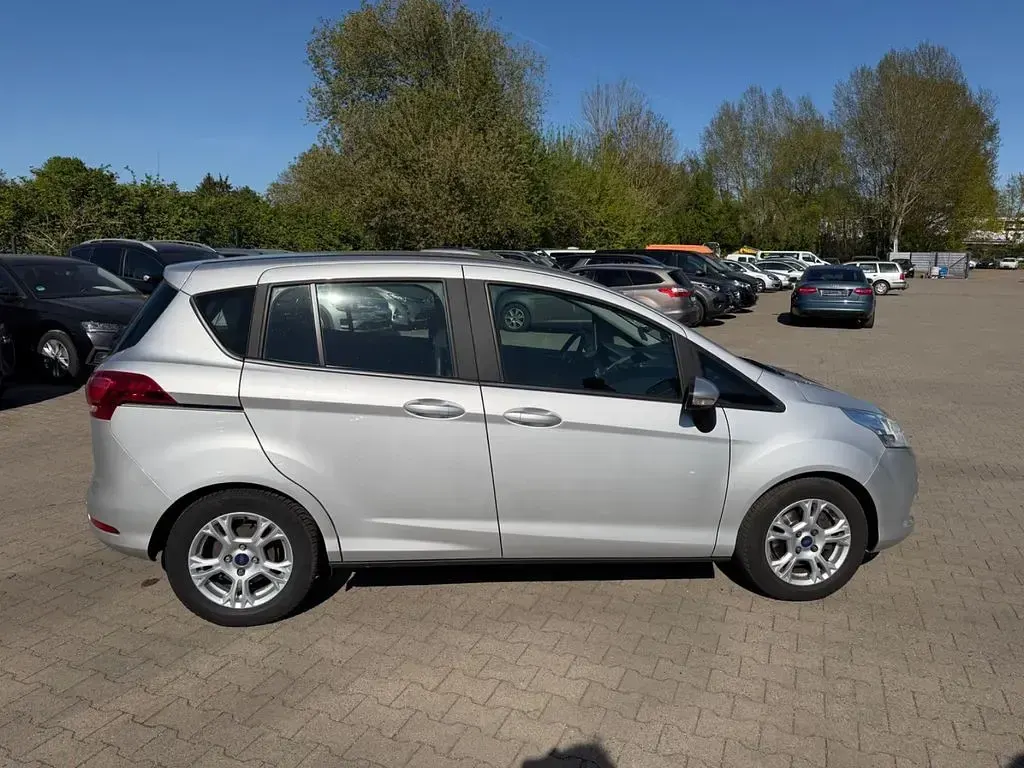 Gebraucht Ford B-MAX SYNC Edition 101 PS (74 kW) 2017 Grau Van / Kleinbus