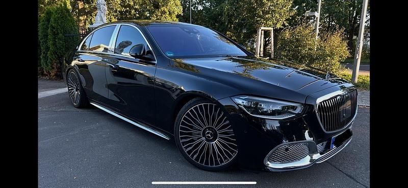Schwarz Gebraucht 2022 Mercedes S580 Limousine | 99.500 € (Teuer) - Bild 1/4