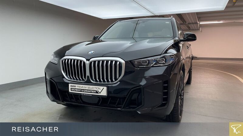 Saphirschwarz Gebraucht 2024 BMW X5 Comfort Edition SUV | 83.998 € (Superpreis) - Bild 1/4