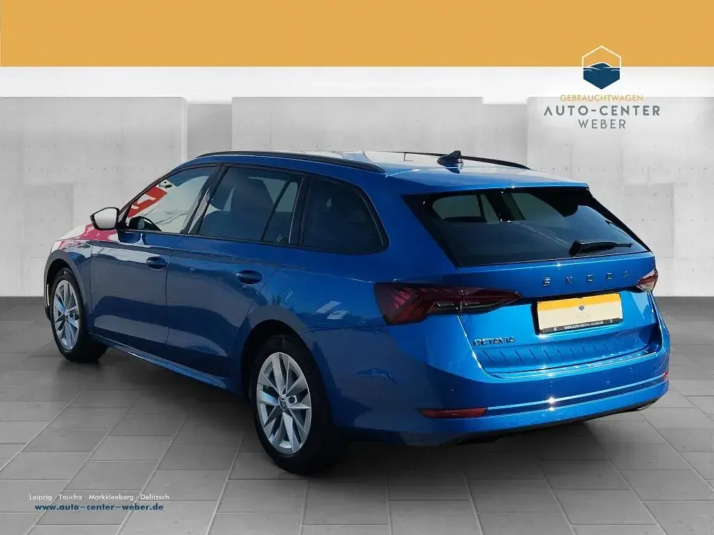 Gebraucht Skoda Octavia Ambition 150 PS (110 kW) 2020 Blau Kombi