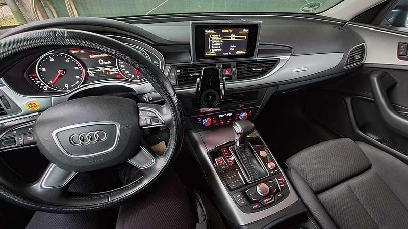 Gebraucht Audi A6 204 PS (150 kW) 2014 Blau Limousine