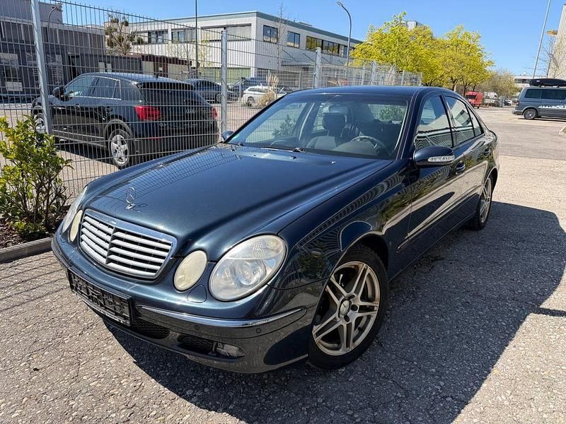 Gebraucht Mercedes E240 Elegance 177 PS (130 kW) 2002 Grau Limousine