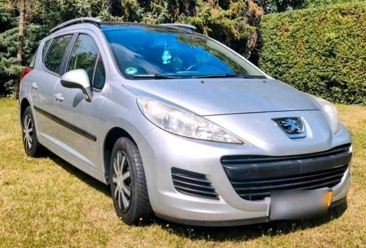 Silber Gebraucht 2011 Peugeot 207 Premium Kombi | 2.990 € (Fairer Preis) - Bild 1/4