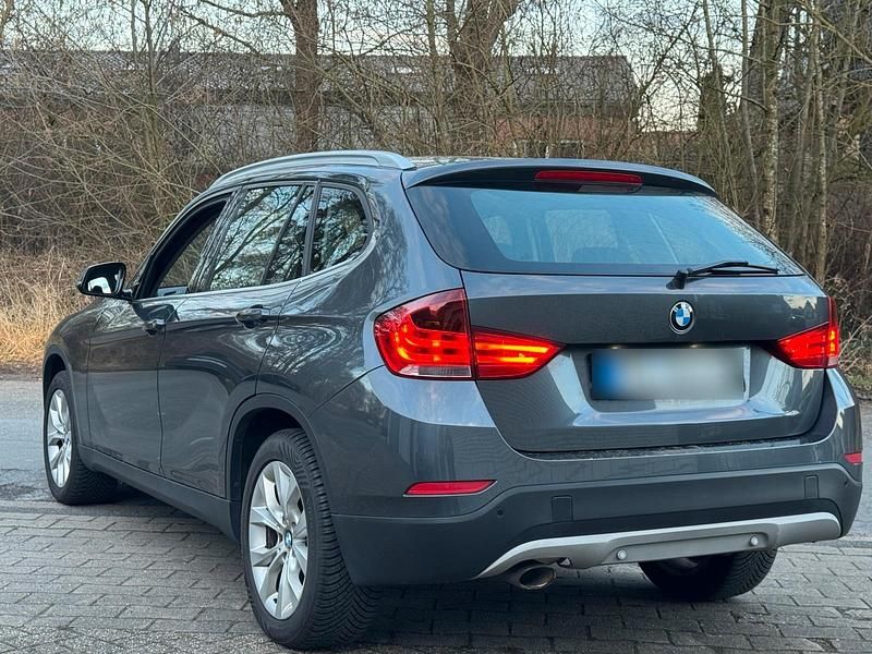 Gebraucht BMW X1 116 PS (85 kW) 2012 Grau SUV