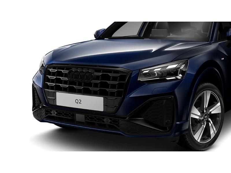 Neu Audi Q2 S-Line 150 PS (110 kW) 2025 Blau SUV