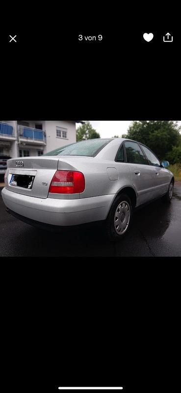 Silber Gebraucht 1999 Audi A4 Limousine | 1.699 € (Fairer Preis) - Bild 1/4