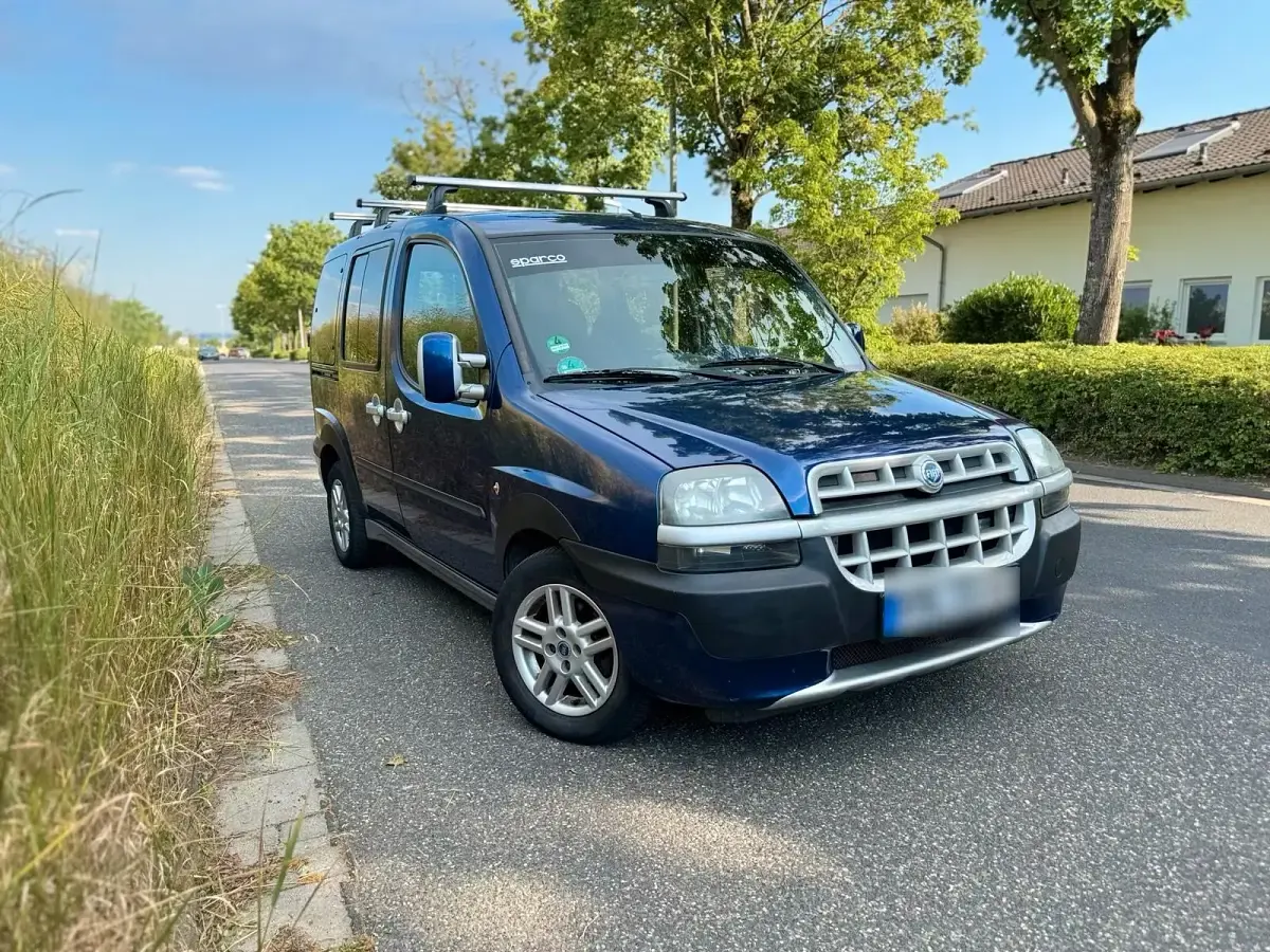 Gebraucht Fiat Doblò 120 PS (88 kW) 2005 Blau Van / Kleinbus