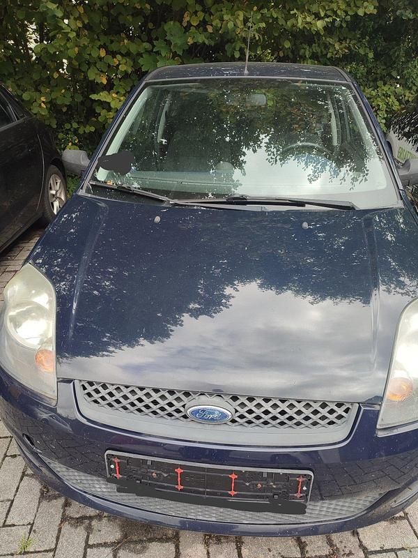 Blau Gebraucht 2007 Ford Fiesta Kleinwagen | 800 € (Guter Preis) - Bild 1/4