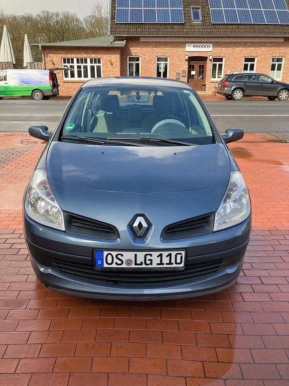 Gebraucht Renault Clio II 111 PS (81 kW) 2006 Grau Limousine