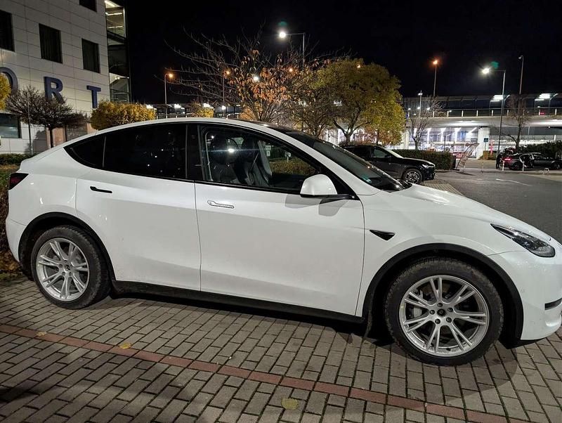Gebraucht Tesla Model Y 378 kW (514 PS) 2021 SUV