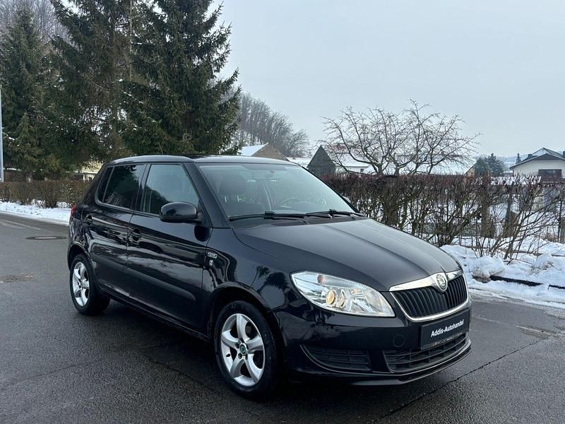 Gebraucht Skoda Fabia Family 90 PS (66 kW) 2012 Schwarz Kleinwagen