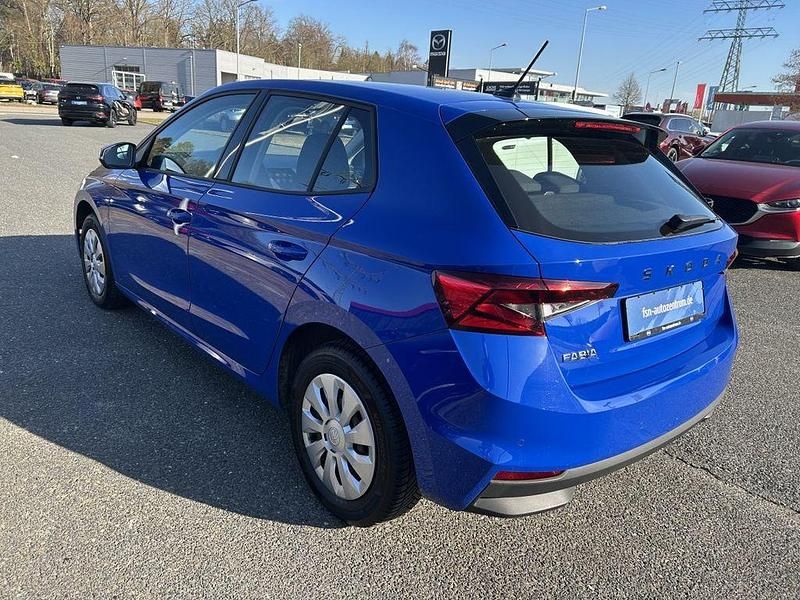 Gebraucht Skoda Fabia Essence 95 PS (69 kW) 2025 Energyblau Kleinwagen