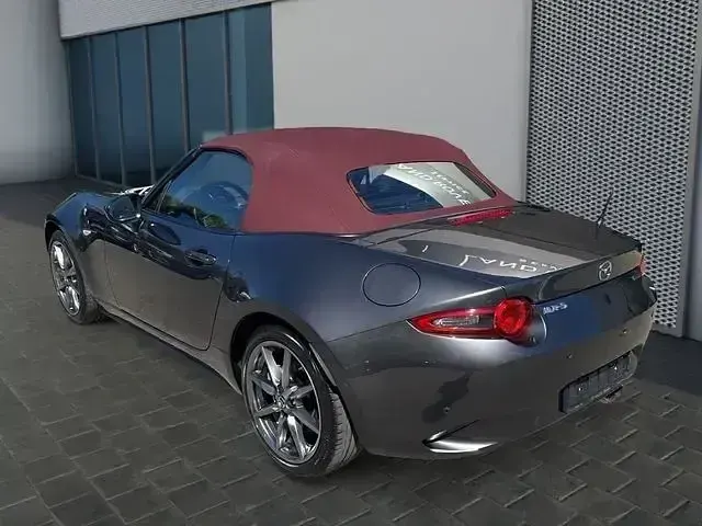 Gebraucht Mazda MX5 Ad'Vantage 184 PS (135 kW) 2021 Matrixgrau metallic Cabrio