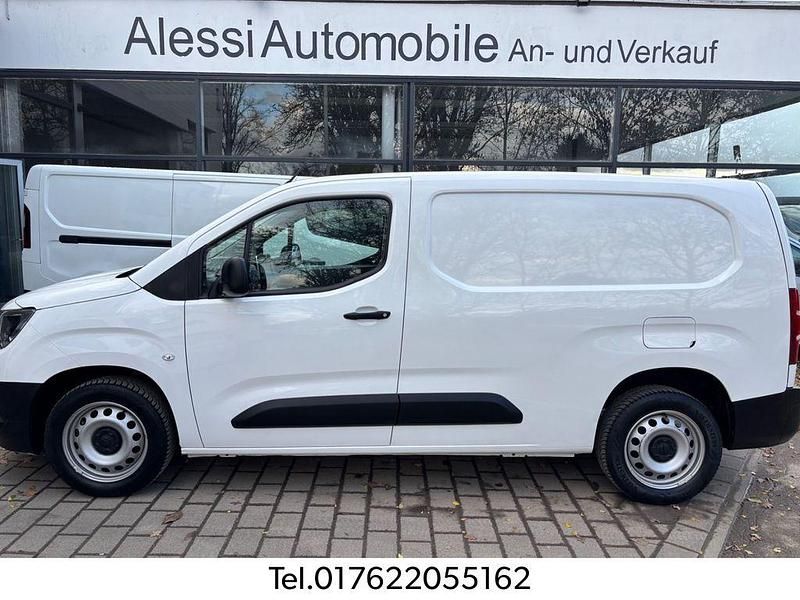 Gebraucht Opel Combo Edition 102 PS (75 kW) 2023 Weiß Van / Kleinbus